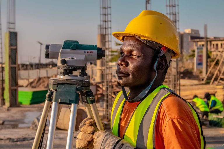 Taxe sur terrain constructible : combien vas-tu payer ?