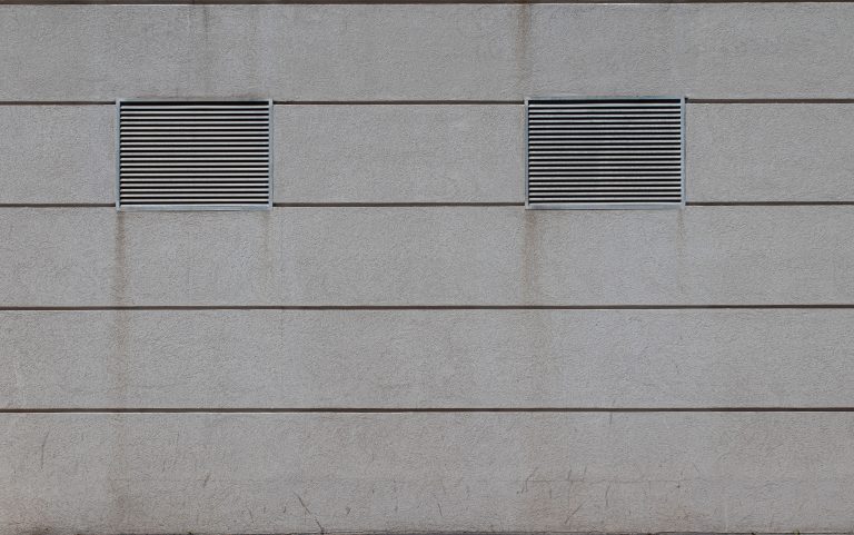 Comment bien aérer un vide sanitaire sous une terrasse ?