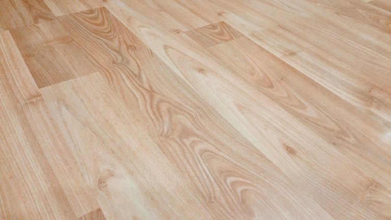 Quelle épaisseur de dalle plancher aggloméré choisir ?